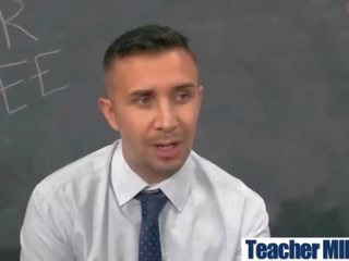 W klasa intercorse z duży cycuszki first-rate sluty nauczycielka (august ames) video-05